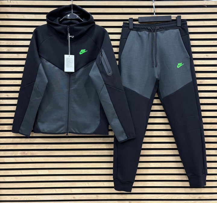 Nike Tech Fleece Tracksuit TF205