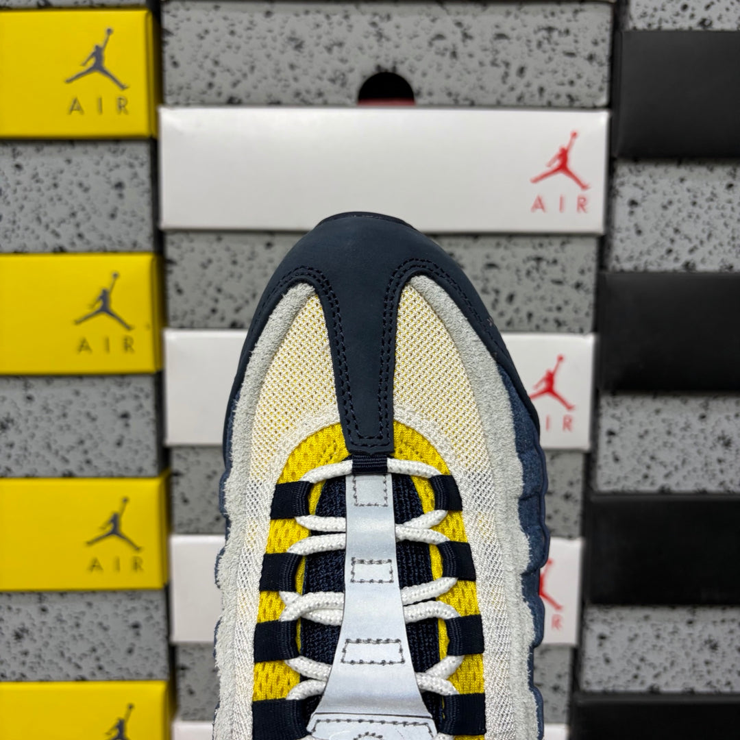 Nike Air Max 95 SB HQ8492-400