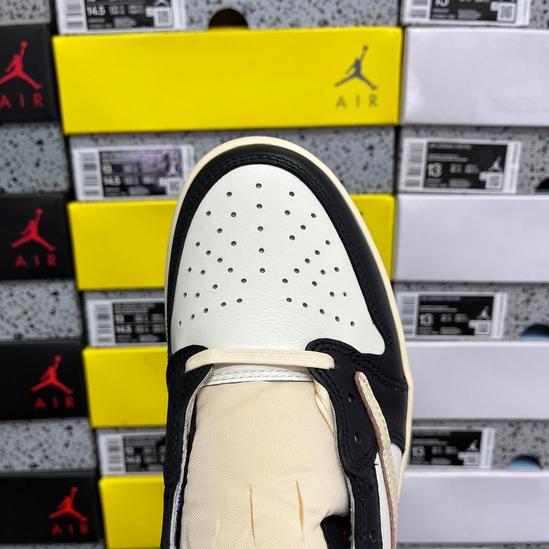 Travis Scott x Air Jordan AJ1 Low OG DM7866-140