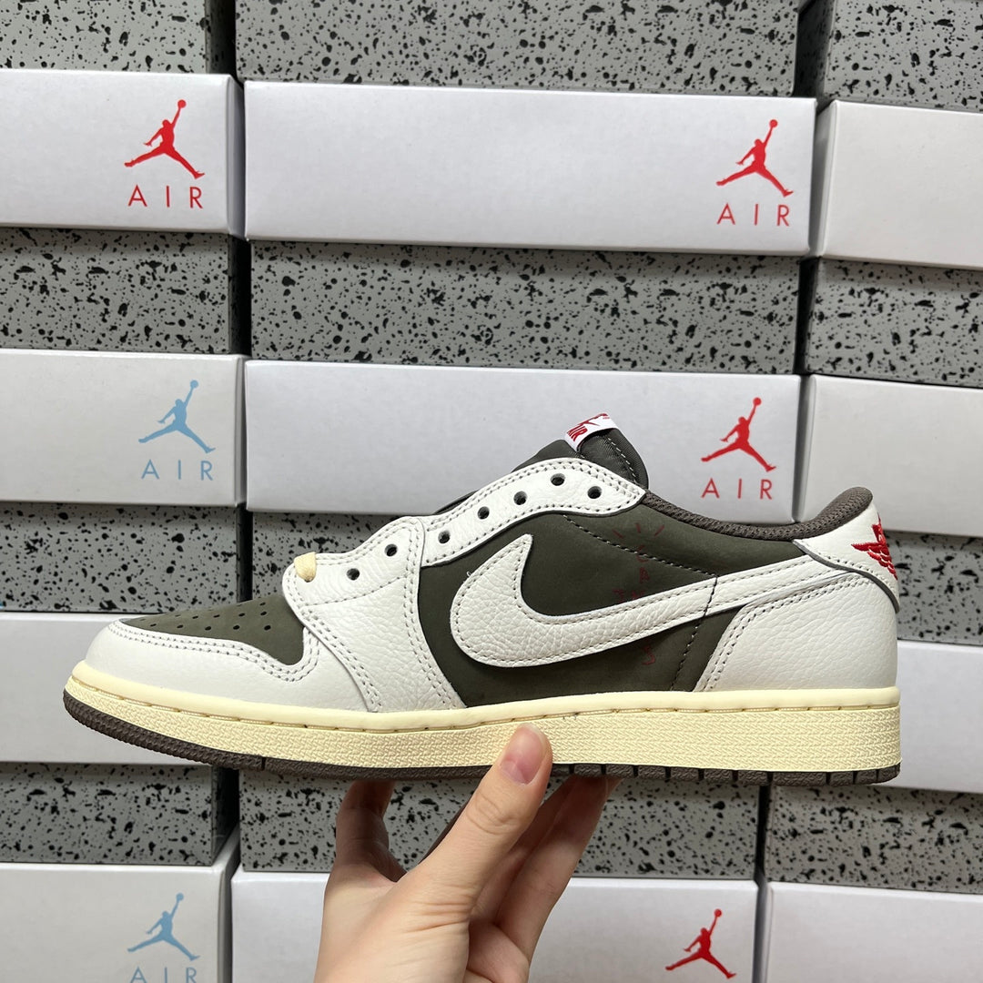 Travis Scott x Air Jordan AJ1 Low OG DM7866-162