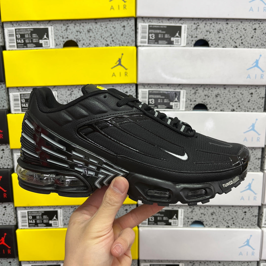 Nike Air MAX PLUS 3 - DM3269-001