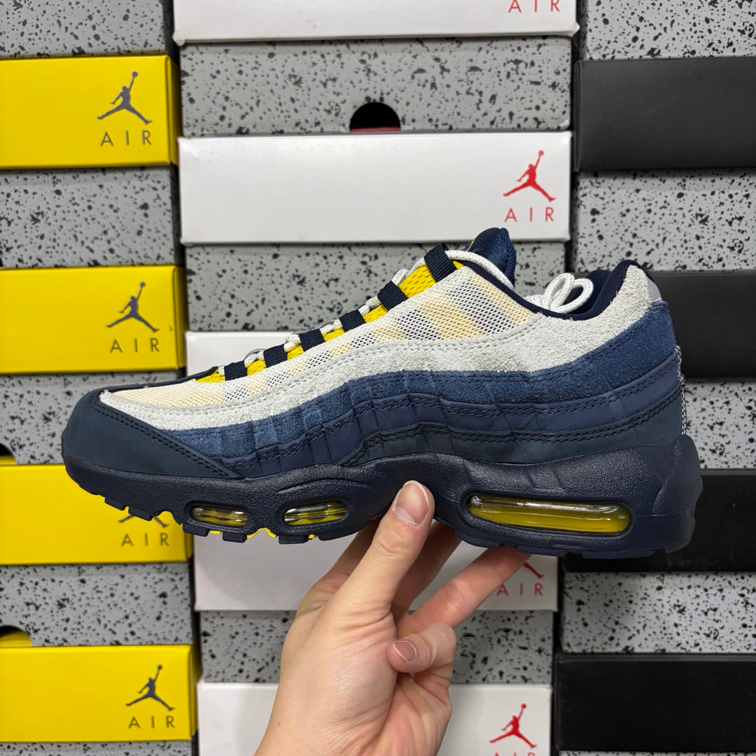 Nike Air Max 95 SB HQ8492-400