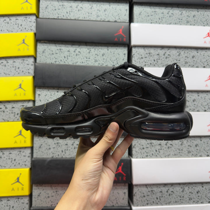 Nike Air Max Plus TN Triple Black - 604133-05