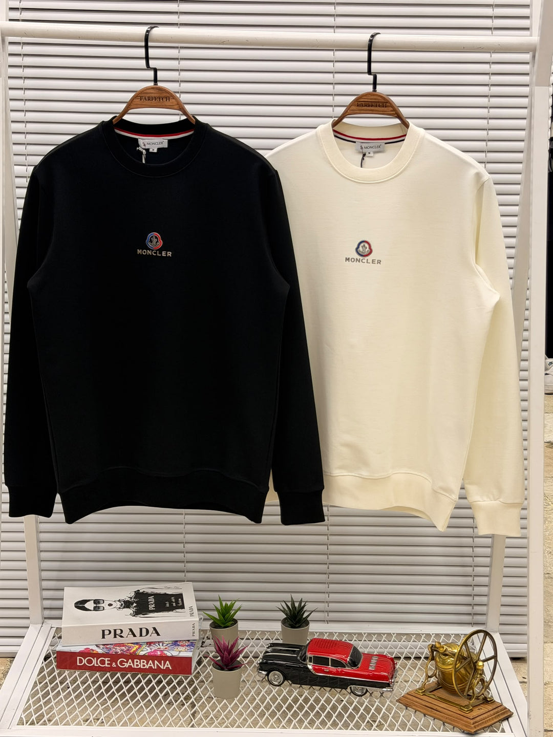 MONCLER SWEATER