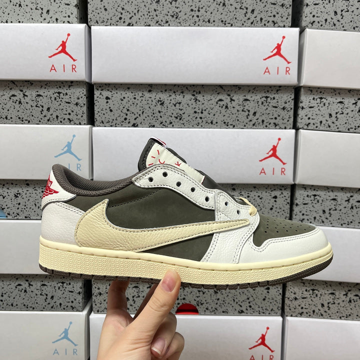 Travis Scott x Air Jordan AJ1 Low OG DM7866-162
