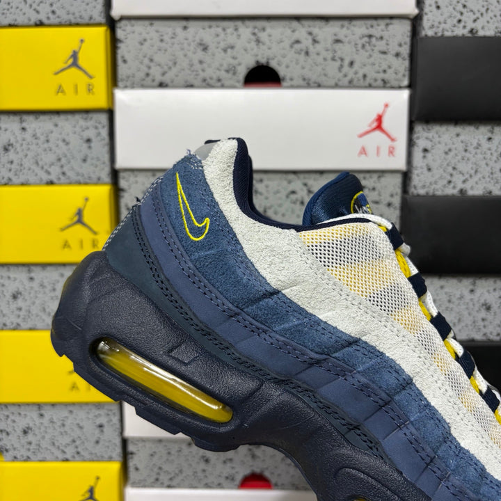 Nike Air Max 95 SB HQ8492-400