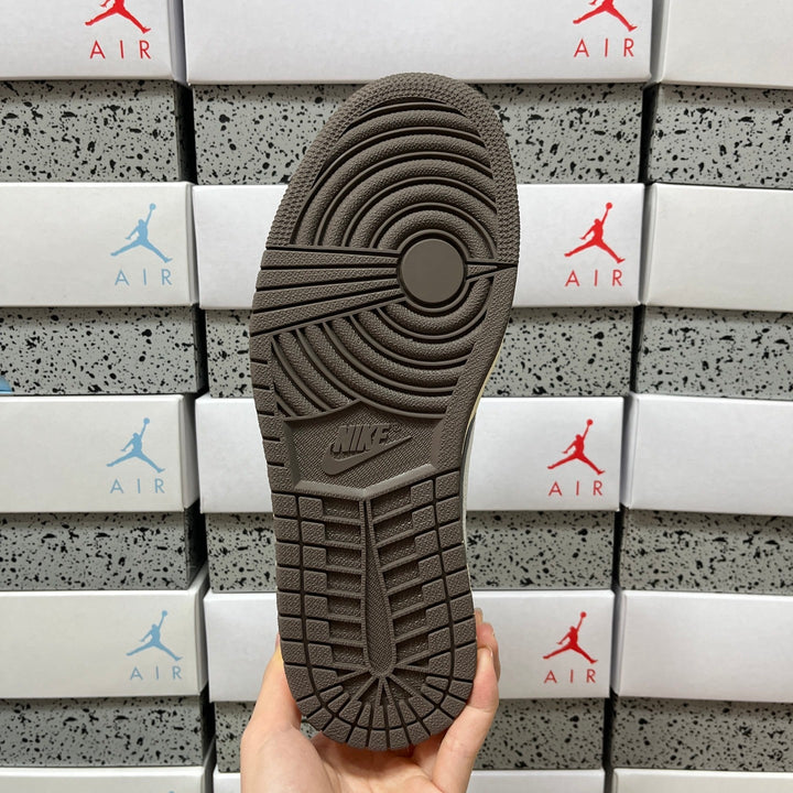 Travis Scott x Air Jordan AJ1 Low OG DM7866-162