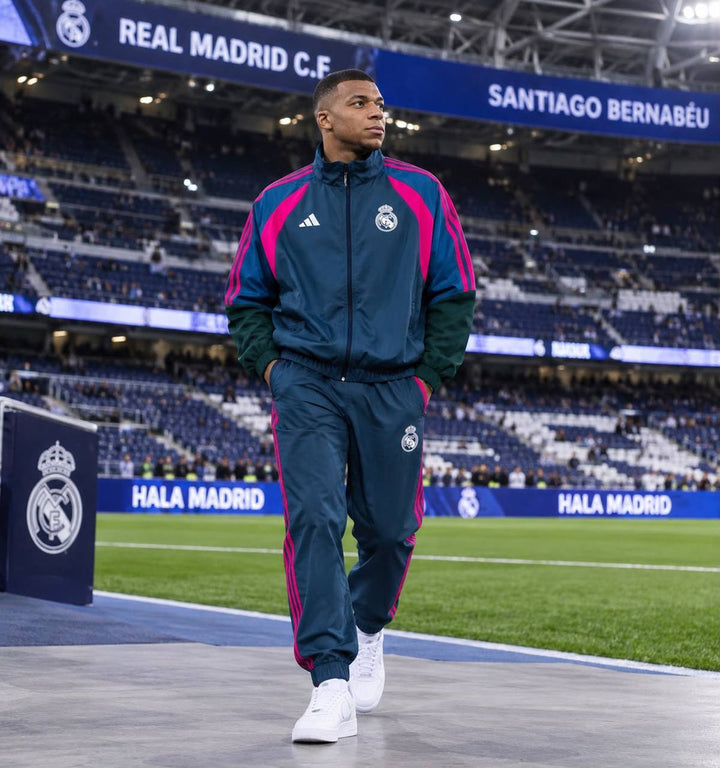 NIKE x REAL MADRID TRACKSUIT