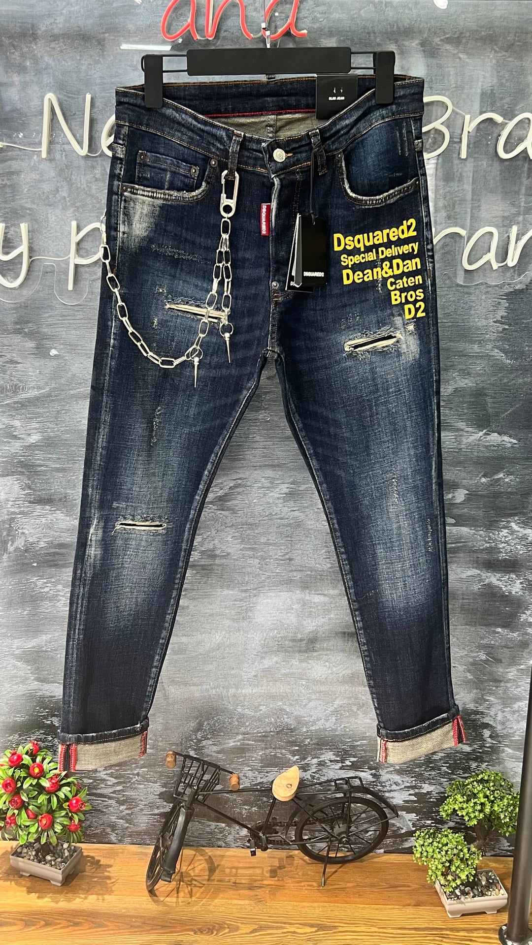 DSQUARED JEAN DS1