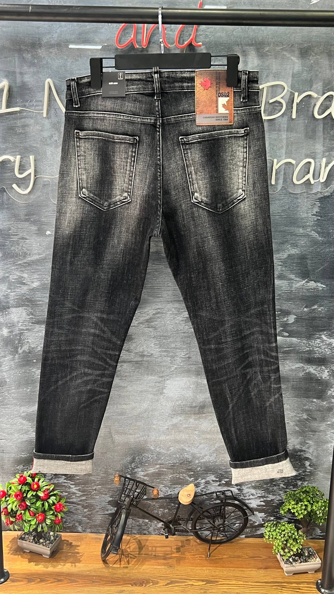 DSQUARED JEAN DS2