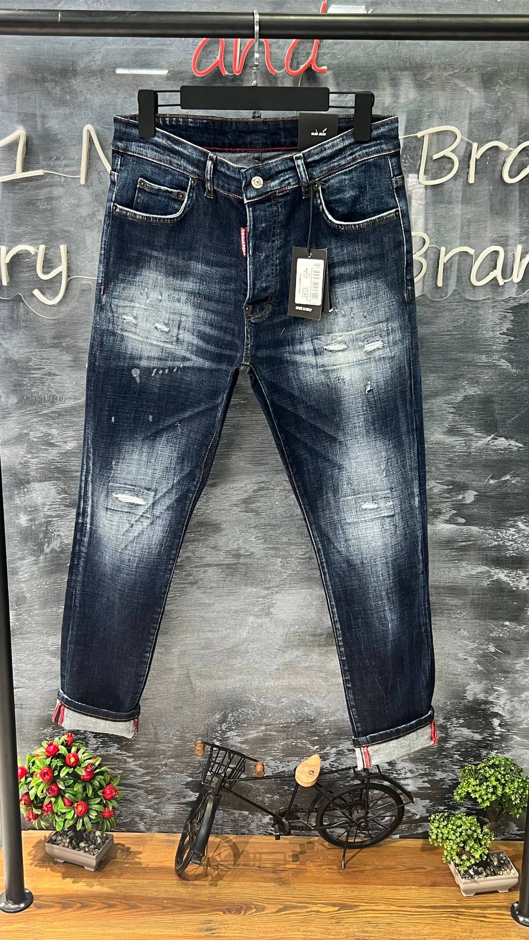DSQUARED JEAN DS3