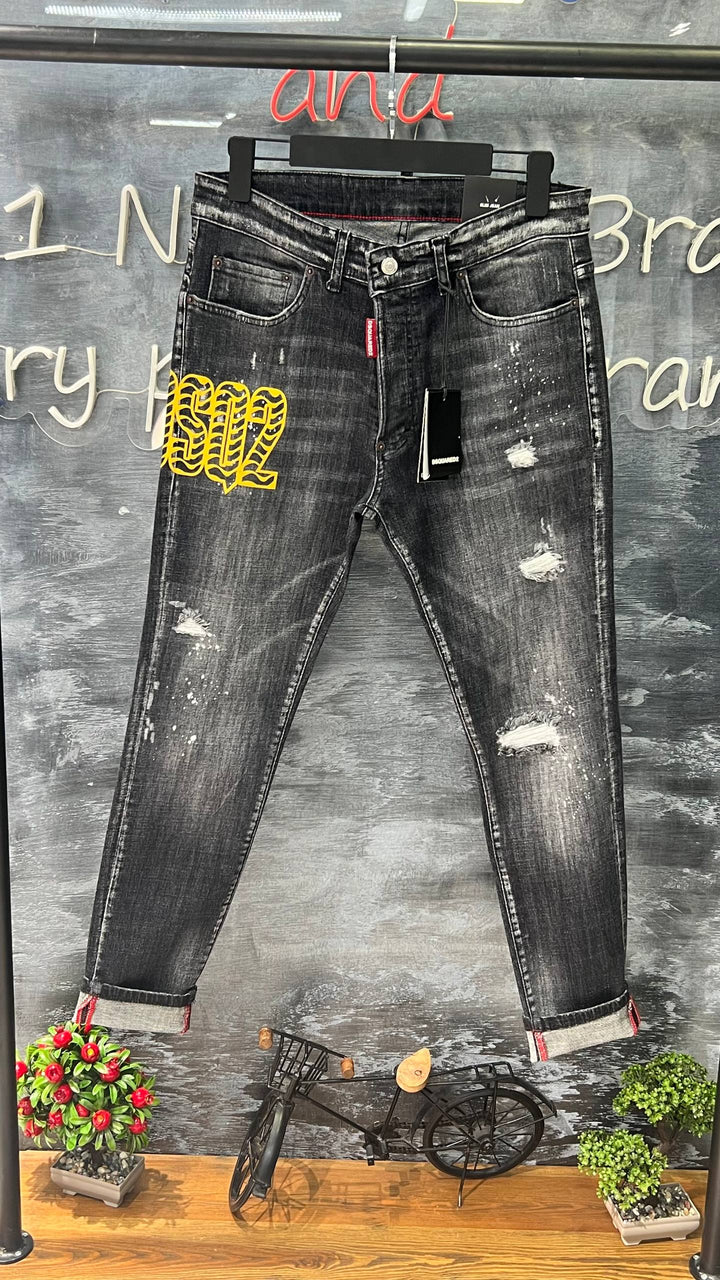 DSQUARED JEAN DS4