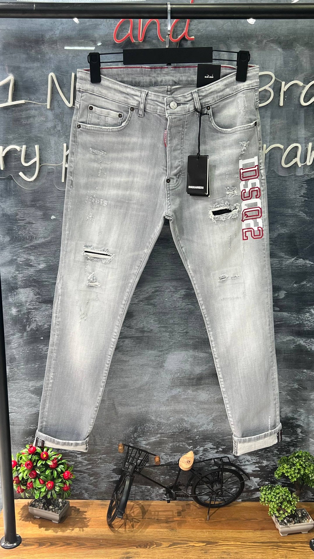 DSQUARED JEAN DS5