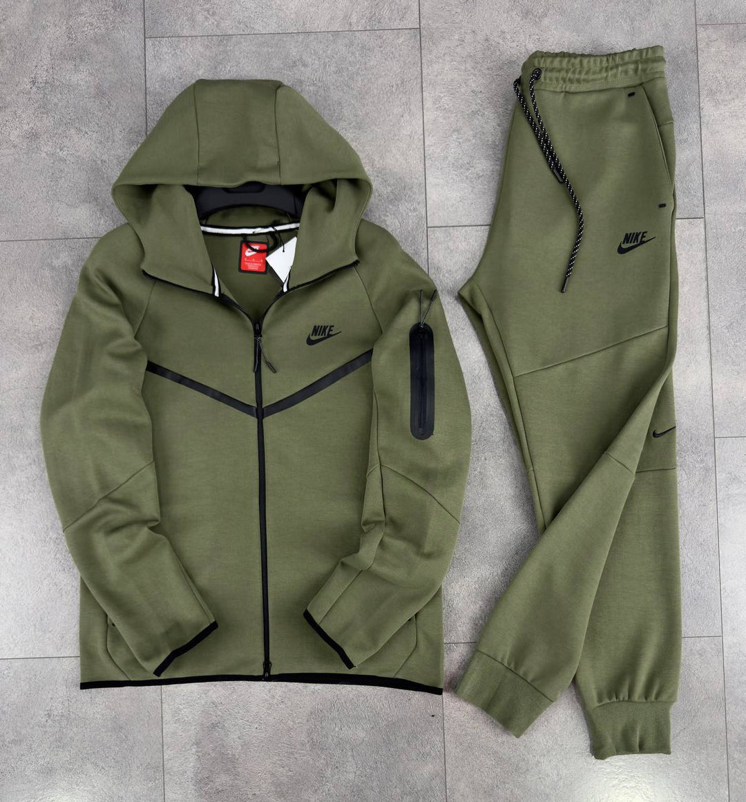 Nike Tech Fleece Tracksuit