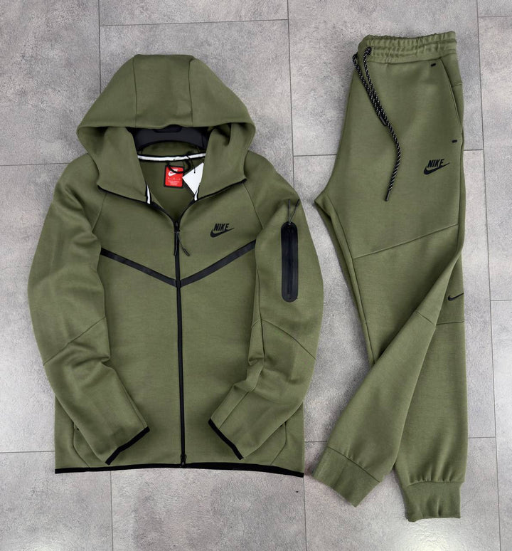 Nike Tech Fleece Tracksuit