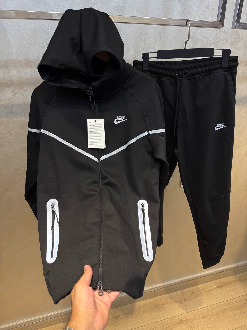 NIKE TECH FLEECE TRACKSUIT REFLECTIVE