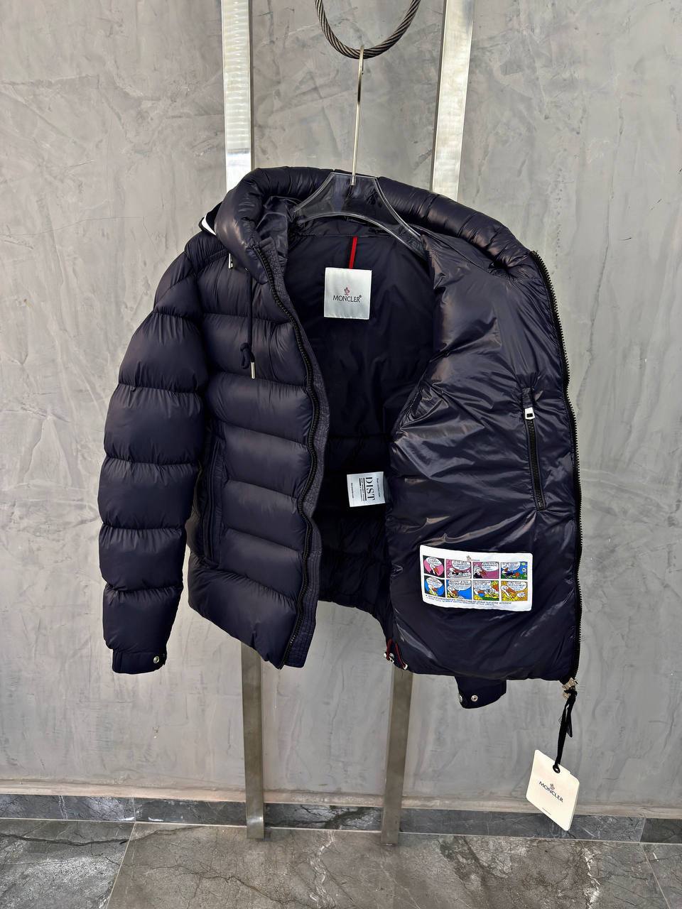 MONCLER CARDERE HOODED SHORT DOWN JACKET