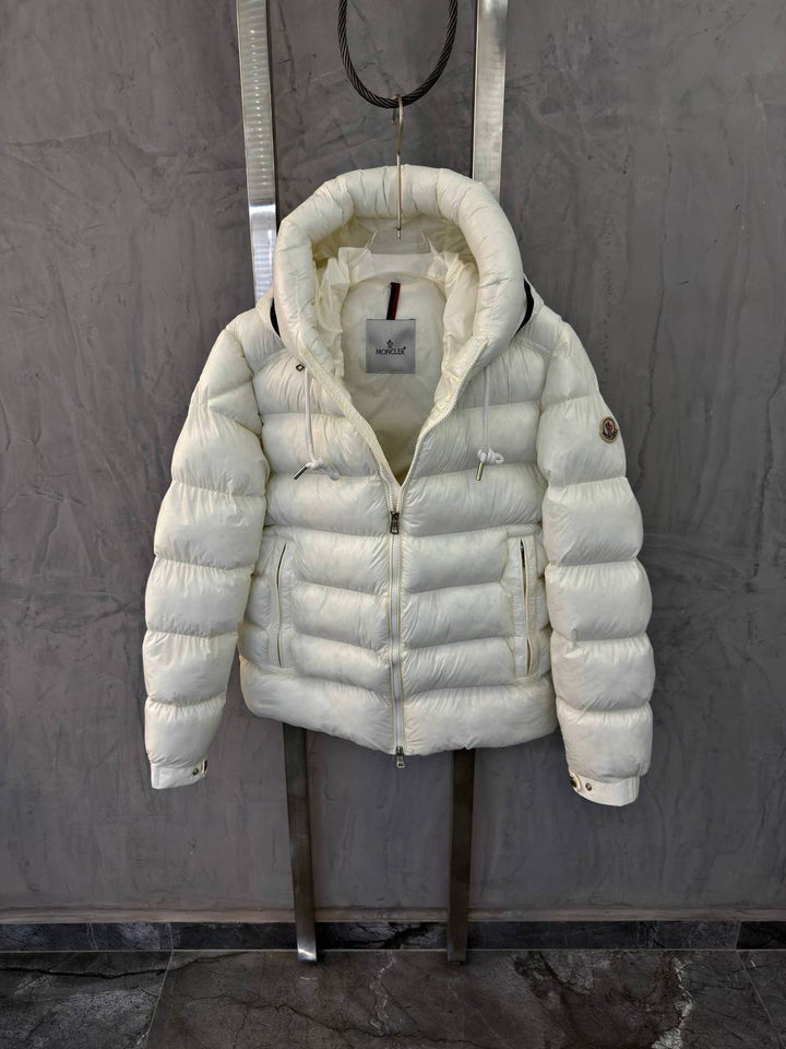 MONCLER CARDERE HOODED SHORT DOWN JACKET