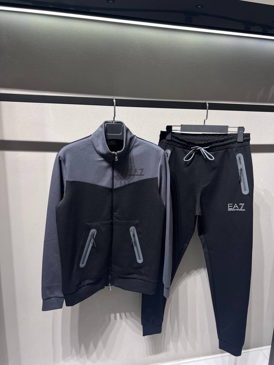Armani Tracksuit AT214