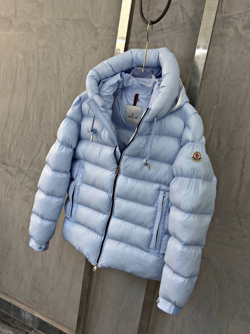 MONCLER CARDERE HOODED SHORT DOWN JACKET